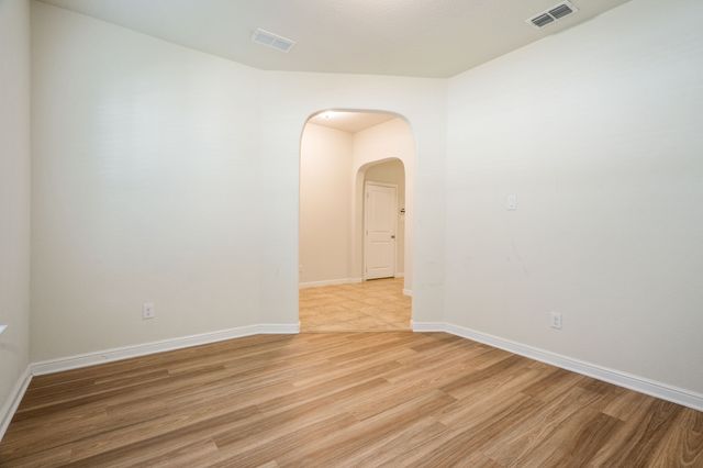 916 Hawks Way, Argyle, TX 76226