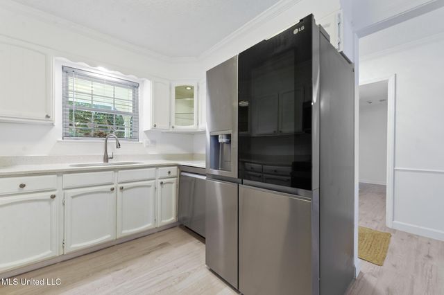 700 Sarazen Drive, Gulfport, MS 39507