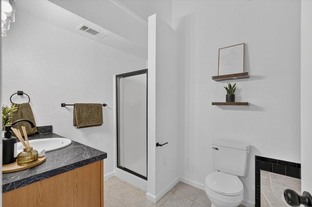 9530 Johns Road, Alvarado, TX 76009