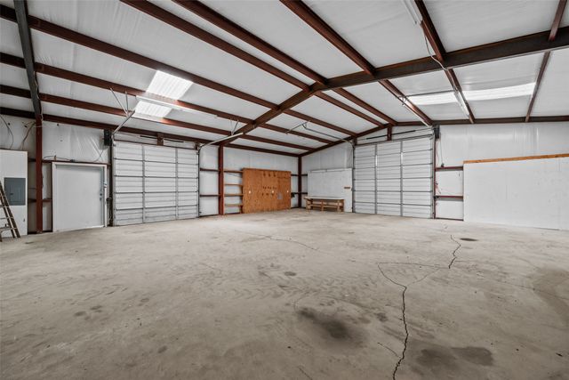 3247 Sandyhook Bend, Wills Point, TX 75169