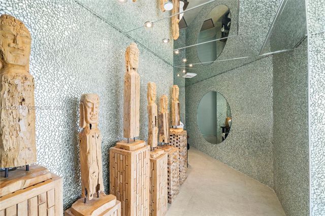 450 Alton Rd PH1, Miami Beach, FL 33139