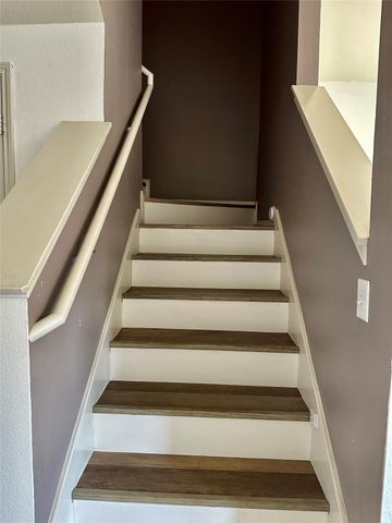 29740 Sullivan Oaks Drive, Spring, TX 77386