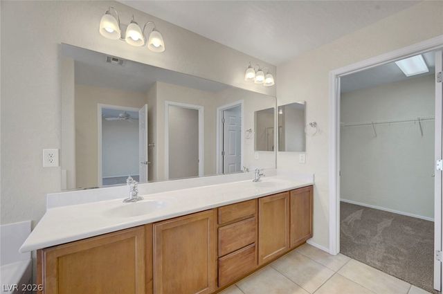 6846 Sigri, Las Vegas, NV 89166