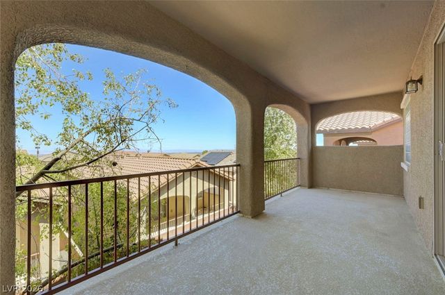 6846 Sigri, Las Vegas, NV 89166