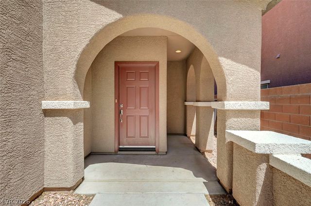6846 Sigri, Las Vegas, NV 89166