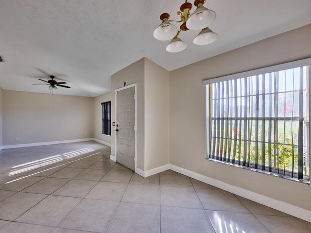 1407 SE Grapeland Avenue, Port St Lucie, FL 34952