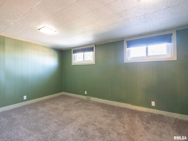 1844 COURT Street, Pekin, IL 61554