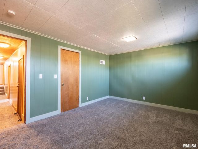 1844 COURT Street, Pekin, IL 61554