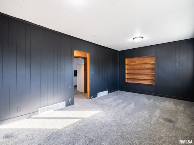 1844 COURT Street, Pekin, IL 61554