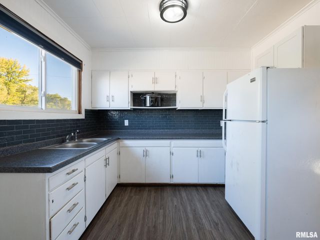 1844 COURT Street, Pekin, IL 61554