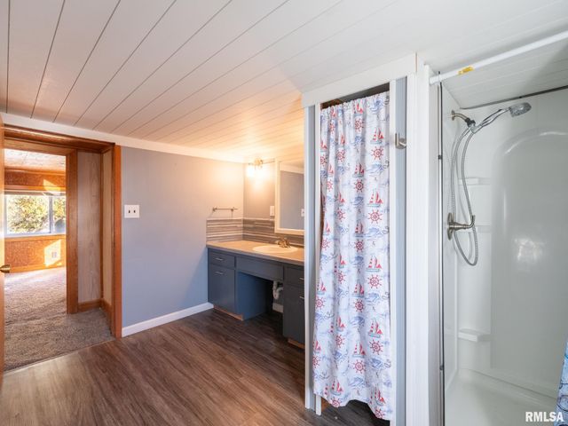 1844 COURT Street, Pekin, IL 61554