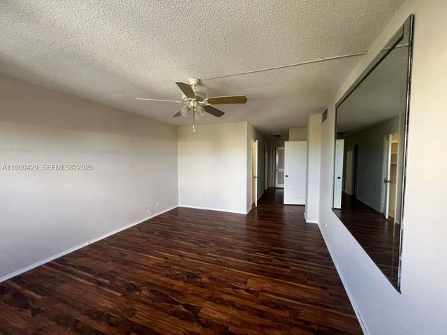 800 NE 195th Street 501, Miami, FL 33179