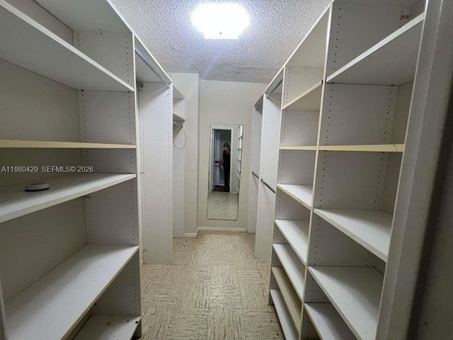 800 NE 195th Street 501, Miami, FL 33179