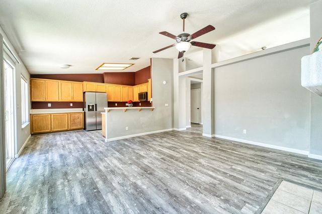 6034 Oleander Ln, Marysville, CA 95901