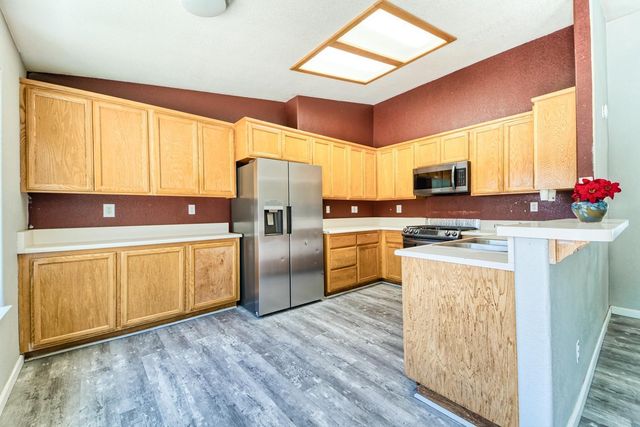 6034 Oleander Ln, Marysville, CA 95901