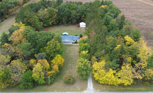 1563 US-35, Knox, IN 46534