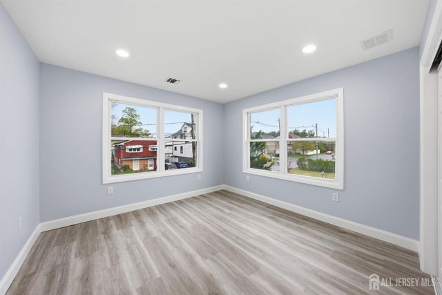 949 Edwin Street, North Brunswick, NJ 08902