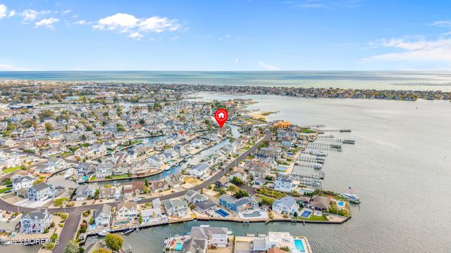 1700 Rue Mirador, Point Pleasant, NJ 08742