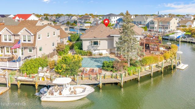 1700 Rue Mirador, Point Pleasant, NJ 08742
