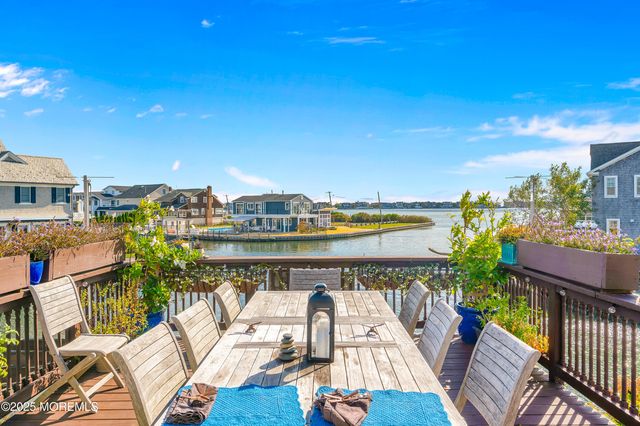 1700 Rue Mirador, Point Pleasant, NJ 08742