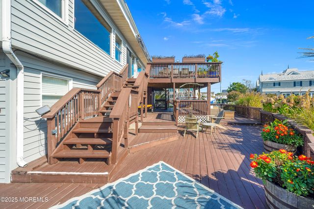 1700 Rue Mirador, Point Pleasant, NJ 08742
