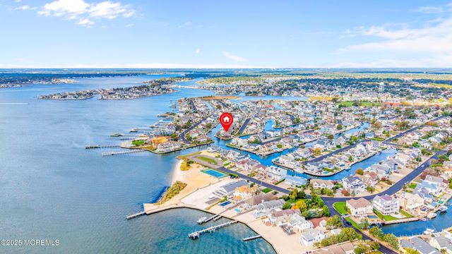 1700 Rue Mirador, Point Pleasant, NJ 08742