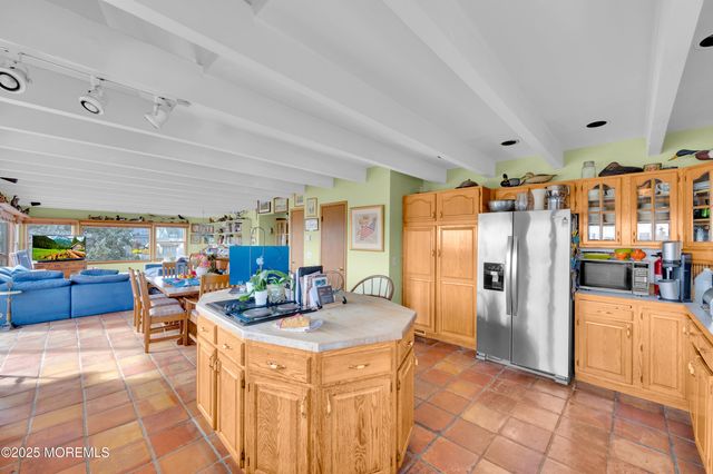 1700 Rue Mirador, Point Pleasant, NJ 08742