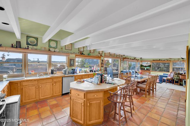 1700 Rue Mirador, Point Pleasant, NJ 08742