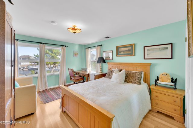 1700 Rue Mirador, Point Pleasant, NJ 08742
