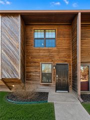 1370 N Oakland Avenue 4, Fayetteville, AR 72703