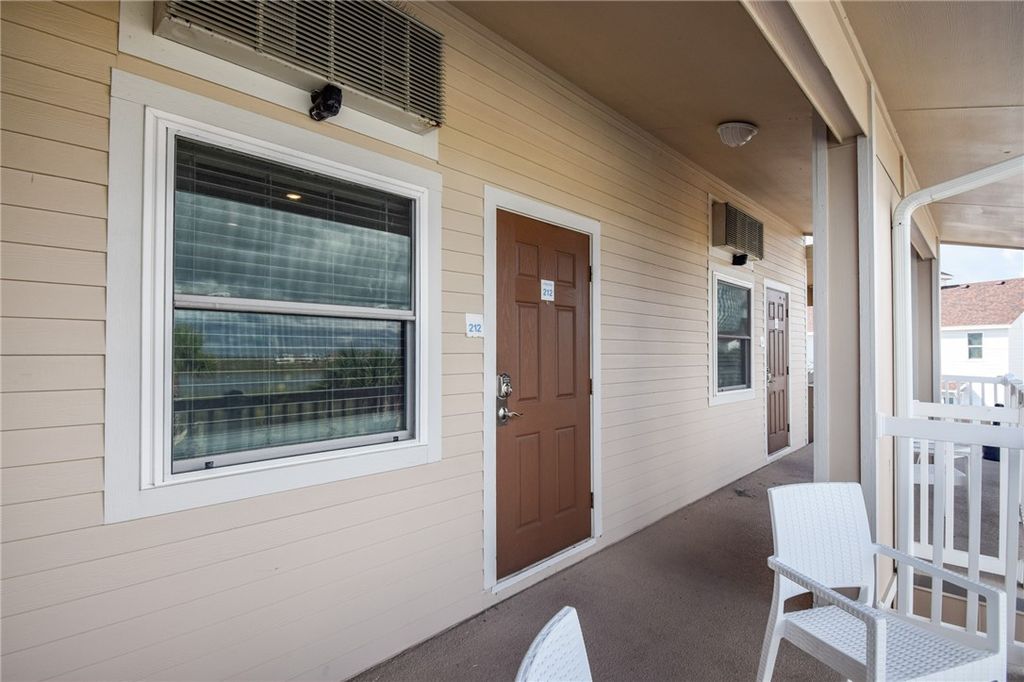15034 Aruba Dr 212, Corpus Christi, TX 78418 — photo 4