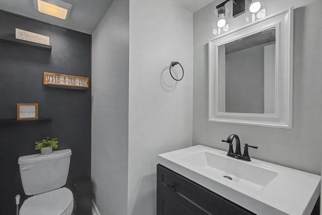 1020 Keeneland Dr, Spring Hill, TN 37174