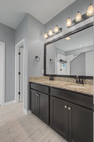 1020 Keeneland Dr, Spring Hill, TN 37174