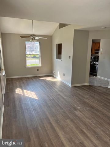 1423 KENNY COVE, Burlington, NJ 08016