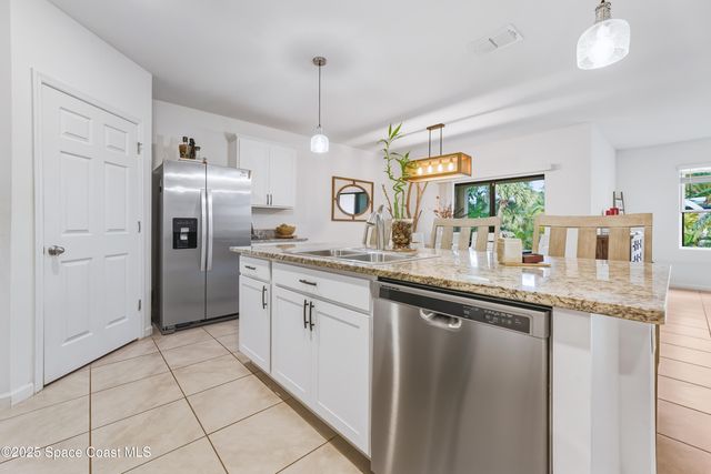 7339 Tourmaline Drive, Grant-valkaria, FL 32949