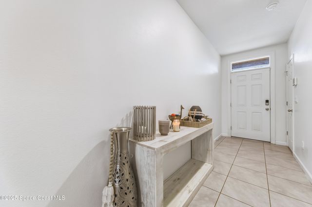 7339 Tourmaline Drive, Grant-valkaria, FL 32949