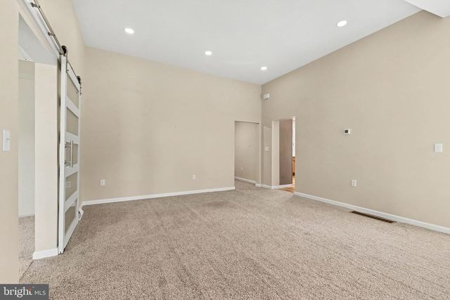 405 KAUFFMAN ST, Boiling Springs, PA 17007