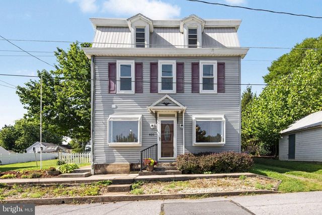 405 KAUFFMAN ST, Boiling Springs, PA 17007