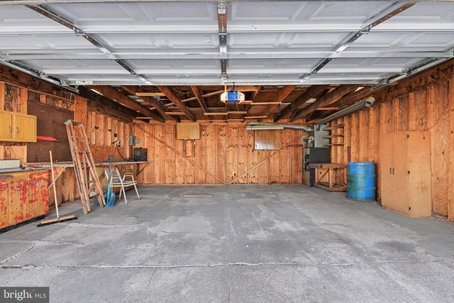 405 KAUFFMAN ST, Boiling Springs, PA 17007