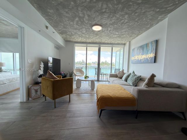 6620 Indian Creek Drive 209, Miami Beach, FL 33141