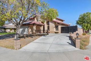 3021 W Avenue J4, Lancaster, CA 93536