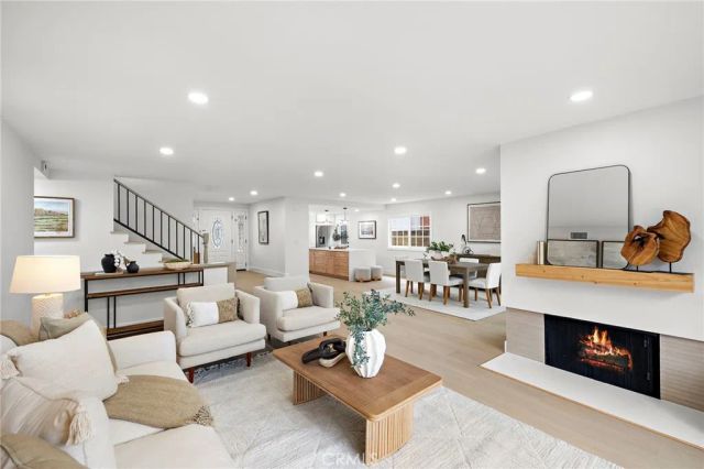 8211 Regency, La Palma, CA 90623