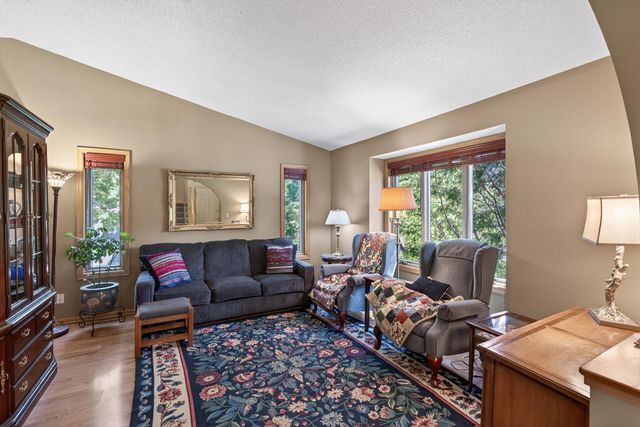 3398 Rolling Hills Drive, Eagan, MN 55121
