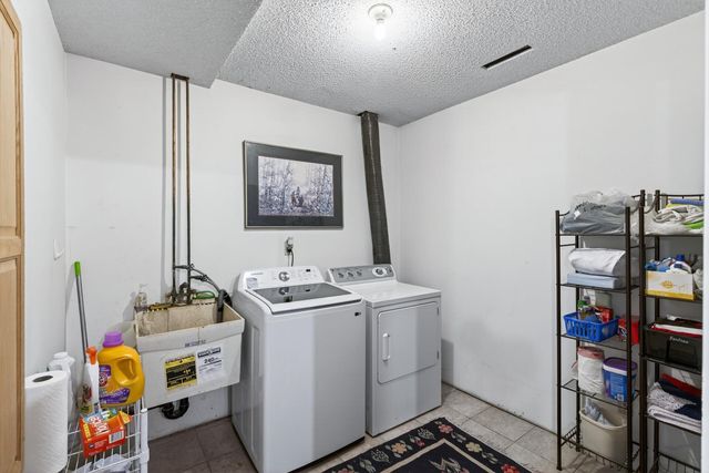 3398 Rolling Hills Drive, Eagan, MN 55121