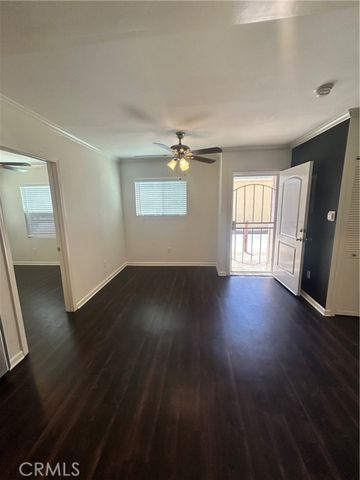 1713 S Redondo Boulevard, Los Angeles, CA 90019