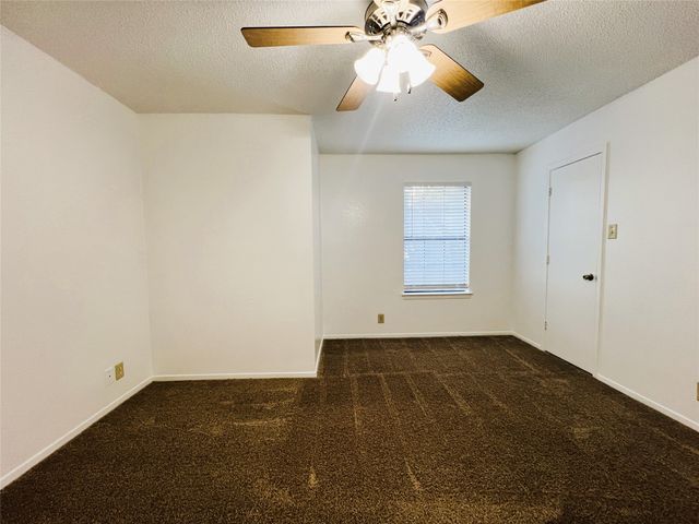 929 W Hickory Street A5, Denton, TX 76201