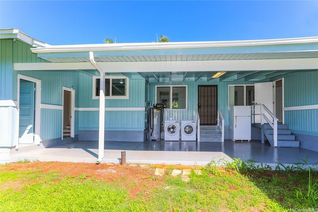 1645 Royal Palm Drive, Wahiawa, HI 96786