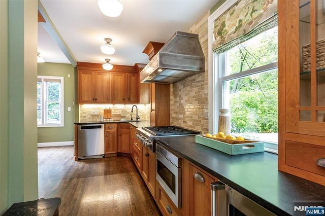 63 Highland Avenue, Glen Ridge, NJ 07028
