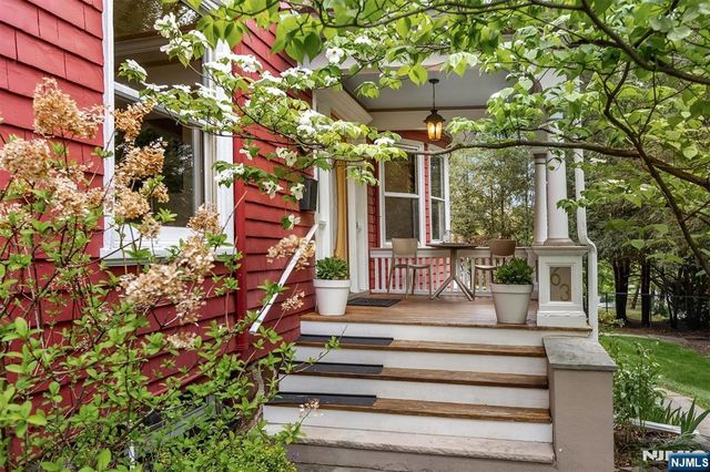 63 Highland Avenue, Glen Ridge, NJ 07028