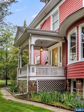 63 Highland Avenue, Glen Ridge, NJ 07028